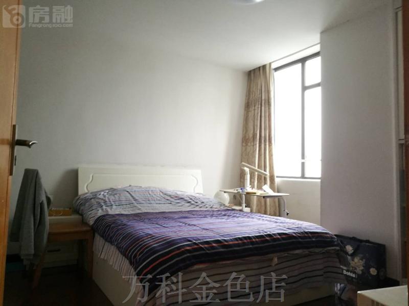 财源大厦房间