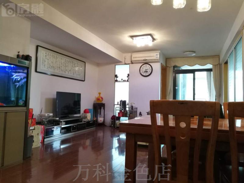 财源大厦房间